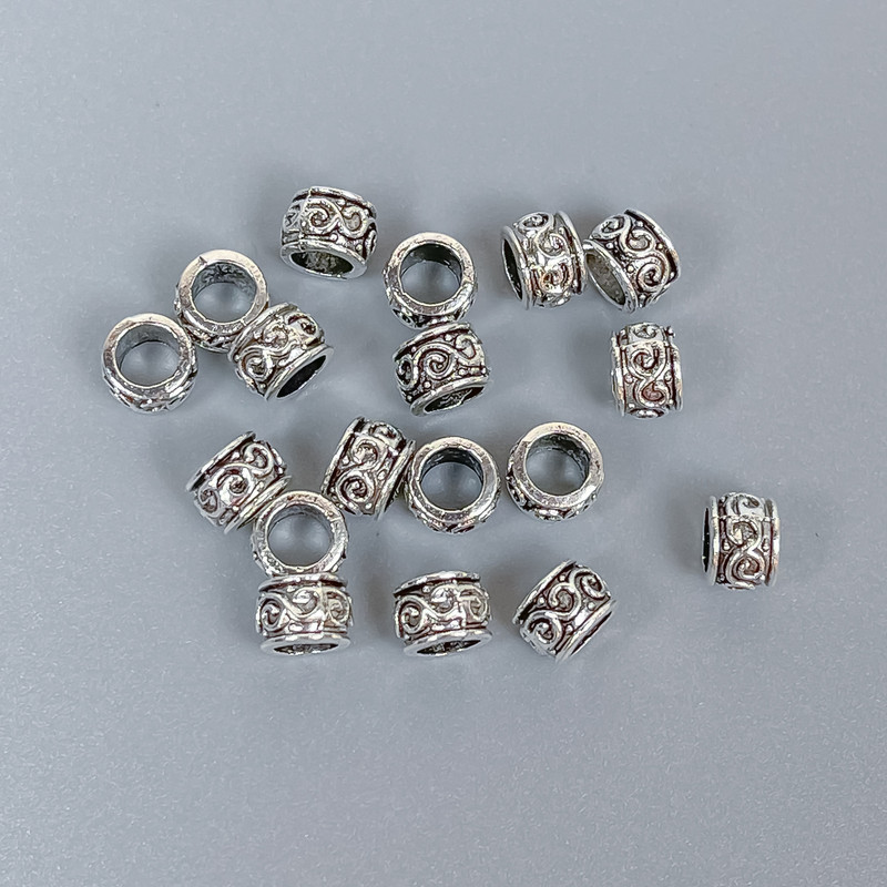 Furnitura jubilerska — koralik-wstawka, kolor metalu: srebro, średnica 5×3,5 mm ± otwór 3 mm ±, opakowanie 20 g (~100 szt.)