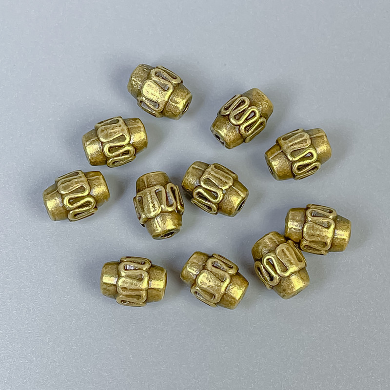 Koralik-wkładka brązowa 7×9 mm
