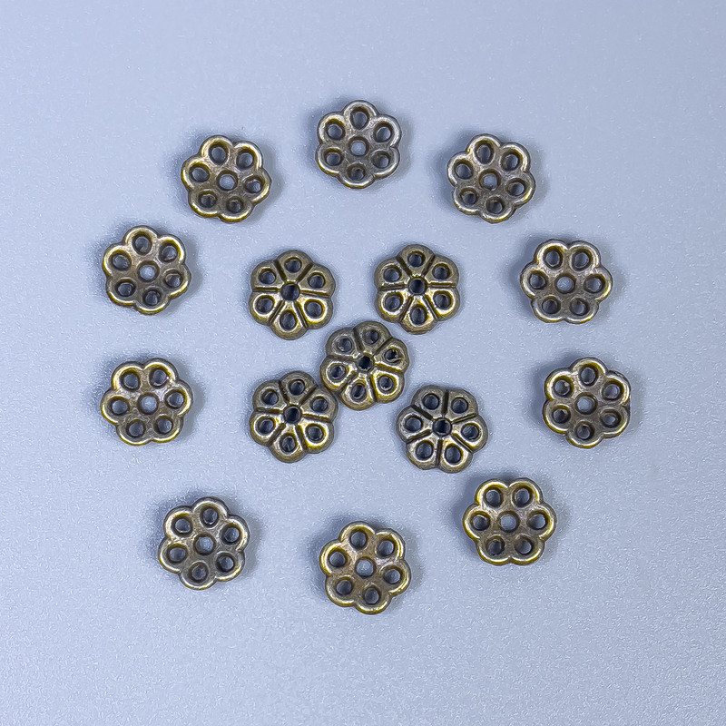 Czapeczka do koralika, kolor brązowy, 6×1 mm, otwór 0,5 mm, opakowanie 80 szt.