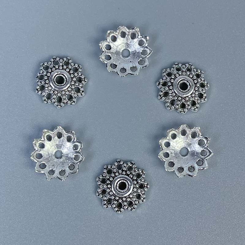 Kapturek do koralików, kolor srebrny, 11,5×1 mm, otwór 1,5 mm, opakowanie 32 szt.