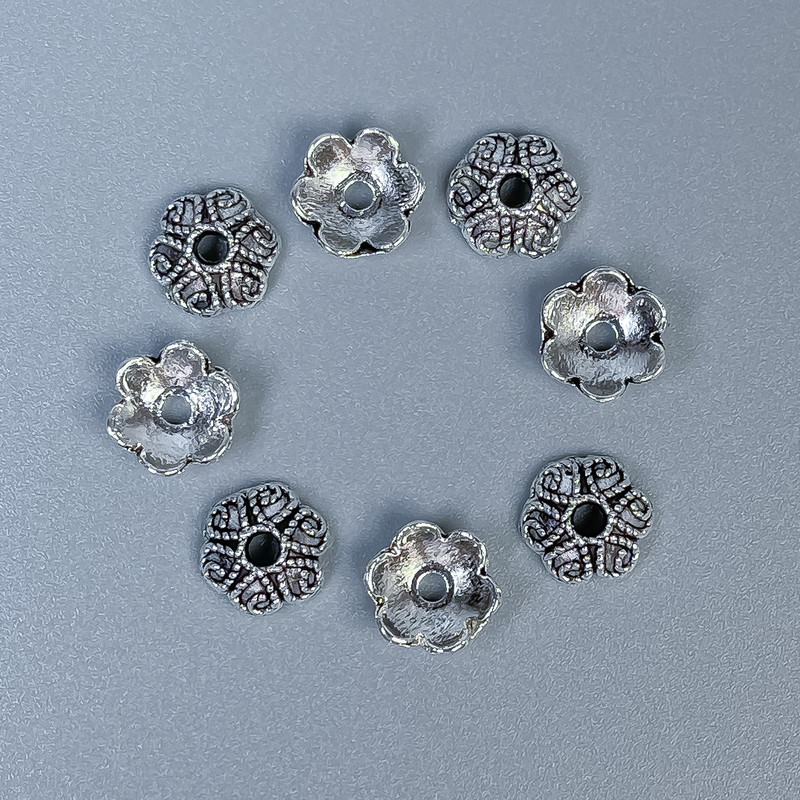 Czapeczka do koralików, kolor metalu: srebrny, średnica 7×1 mm, otwór 2 mm, opakowanie 20 g (~80 szt.)