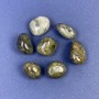 Pamiątkowy kamień naturalny labradoryt fasetowany ~ wymiary 12×16–22×15 mm (±) ~ masa 2–5 g. ± /szt. (cena za 100 g)