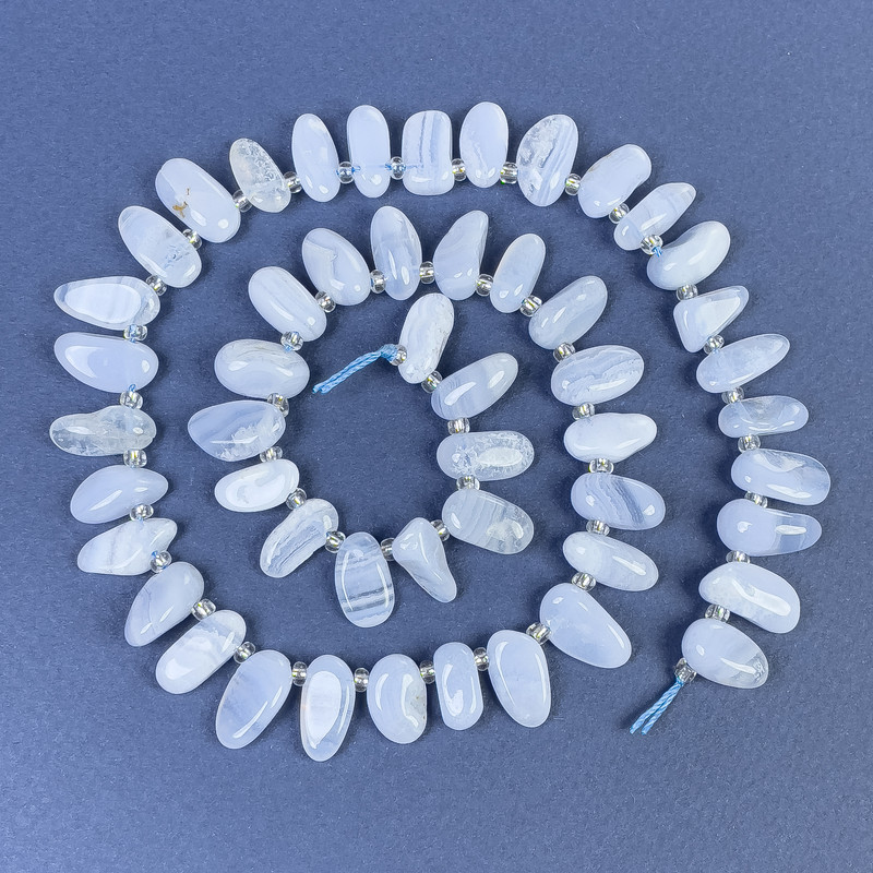 Koraliki agatowe błękitne fasetowane z biserem, 6×12 mm +/- na nitce, długość 40 cm+