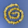 Koraliki cytrynowe kruszynki 12×4 mm na nici, długość 40 cm+