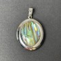 Wisiorek z chalcedonu w owalnym kształcie, srebrzysty metal, 32×25 mm ±, przeznaczony do przechowywania zdjęcia