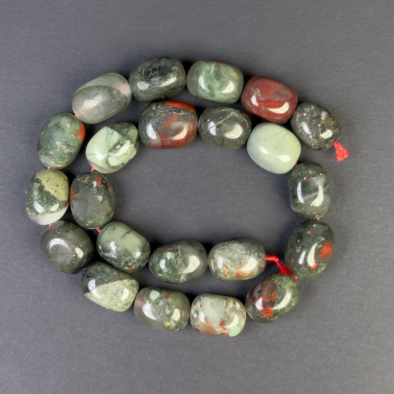 Koraliki z jaspisu unakitu galetowane 19x14 mm ± na nitce, długość 38 cm+