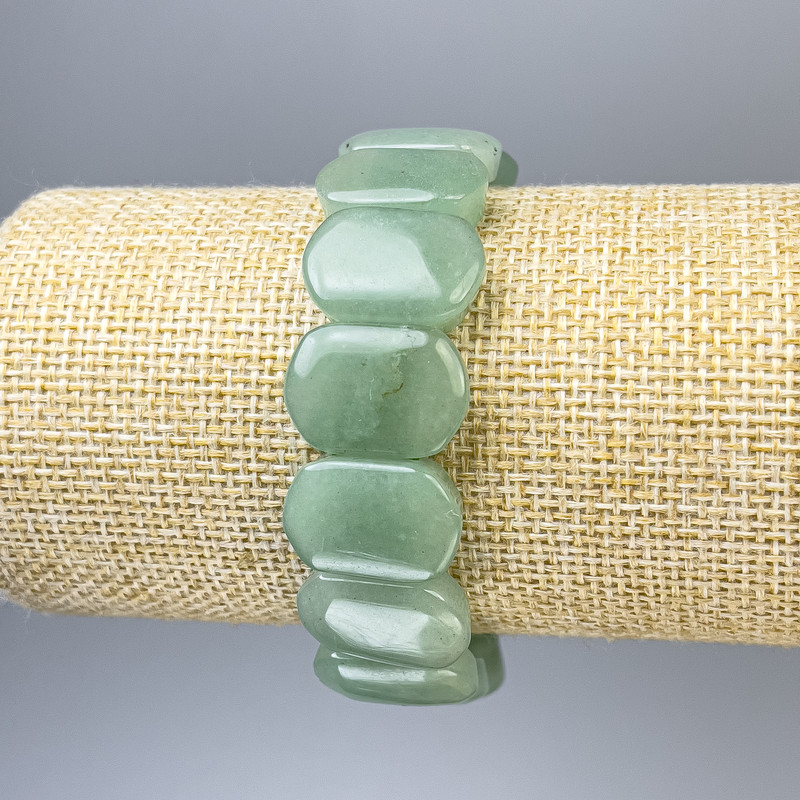 Bransoletka z nefrytu – zaokrąglone ogniwa, średnica 19×13 mm, długość 18 cm, elastyczna