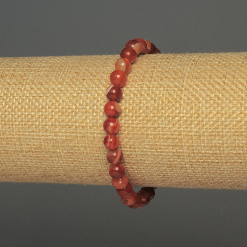 Bransoletka z agatu - gładkie kuleczki o średnicy 6 mm, długość około 18 cm, elastyczna