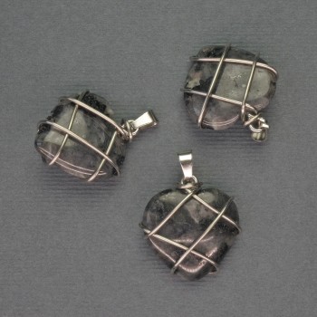 Wisiorek Serce Laurvikit w srebrzystym opleceniu, średnica 21×21 mm, długość ~27 mm