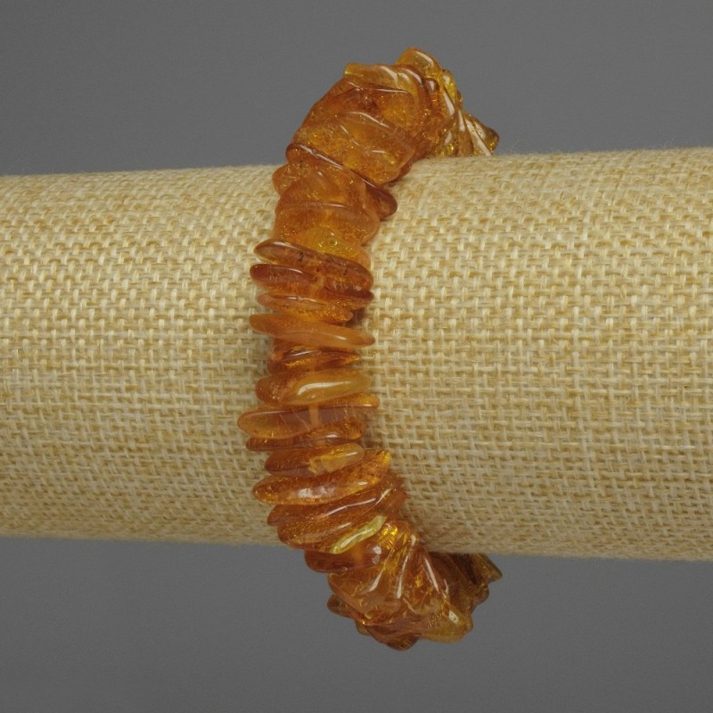 Bransoletka z bursztynowych drobin, średnica 14×2 mm, długość 18 cm, na gumce elastycznej
