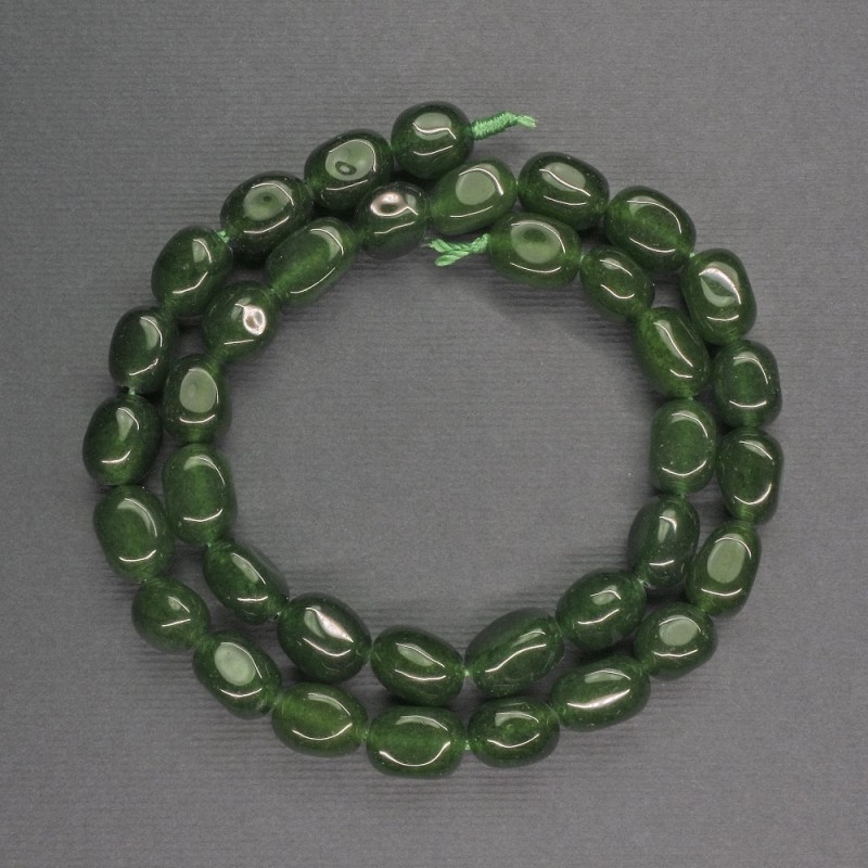 Koraliki z zielonego awenturynu w kształcie galtywki, średnica 8×10 mm, długość 38 cm ±