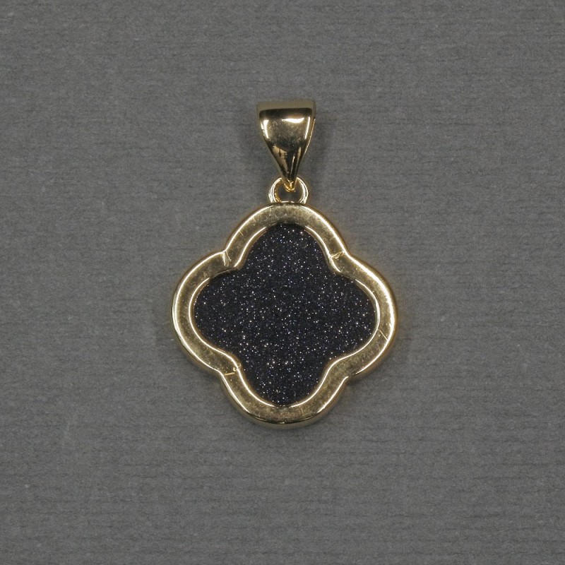 Wisiorek Koniczyna z awenturynem, wstawka 16×18×4 mm, metal złocisty