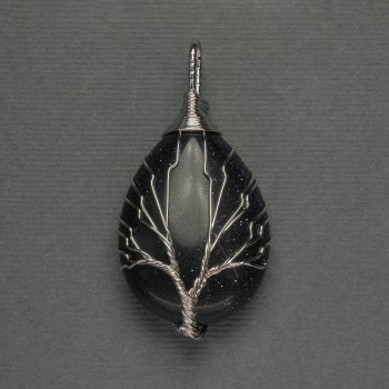 Wisiorek Kropla awenturytu Noc Kiiry 24×35×48 mm ± z oplatanym srebrzystym metalem