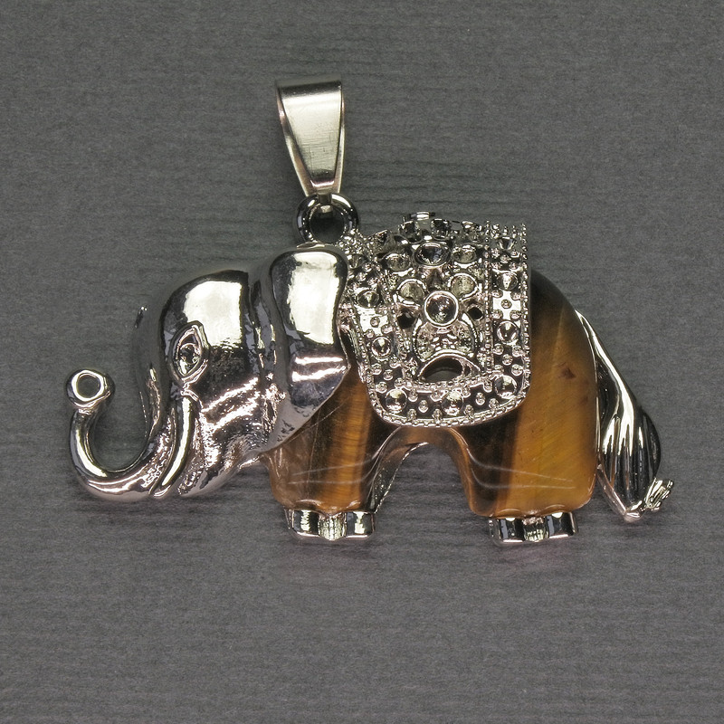 Wisiorek Słoń z tygrysim okiem 39×34 mm, srebrzysty metal