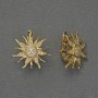 Sztyfty do kolczyków z białymi kryształkami, metal złocisty, średnica około 20 mm - para