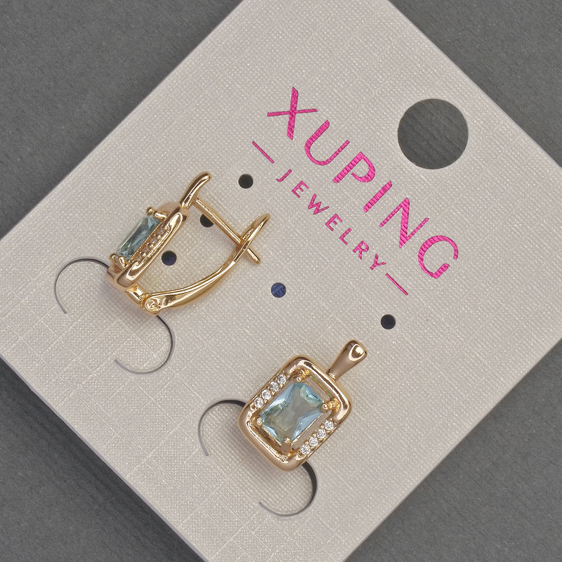 Kolczyki Xuping z białymi cyrkoniami i błękitnym kryształem, średnica 8 mm ±, długość 14 mm ±, pozłacane 18K
