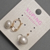 Kolczyki Xuping z perłą Majorki, średnica ok. 10 mm, długość ok. 16 mm, pozłacane 18K