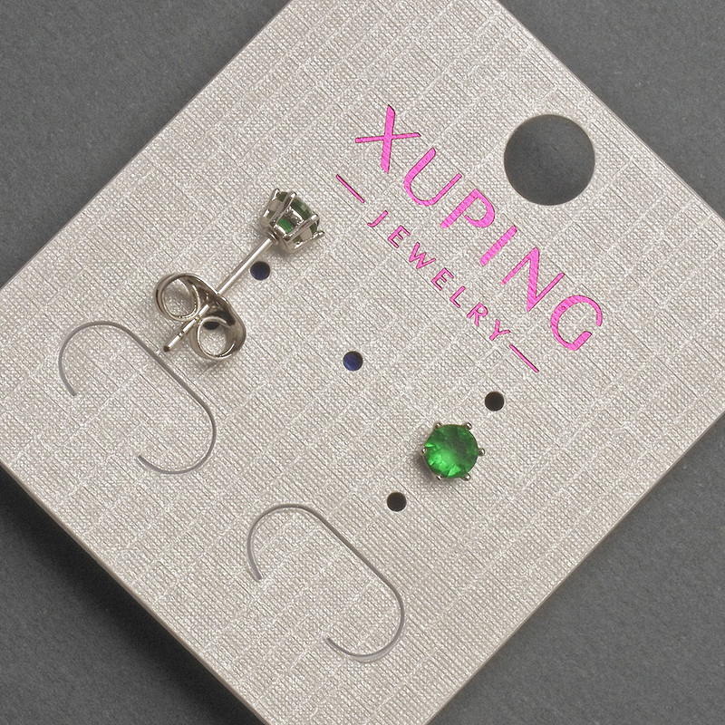 Kolczyki stud Xuping z zielonym kryształem, średnica 4 mm ± rodowane