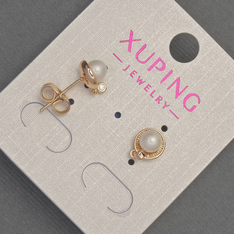 Kolczyki sztyfty Xuping z perłą i cyrkoniami, średnica 7 mm, długość około 12 mm, pozłacane 18K