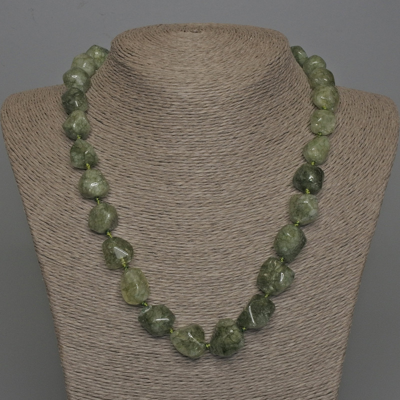 Naszyjnik z kwarcu rutylowego, naturalny kamień, wielofacetowe koraliki, średnica 15×12 mm, z zapięciem, długość około 50 cm