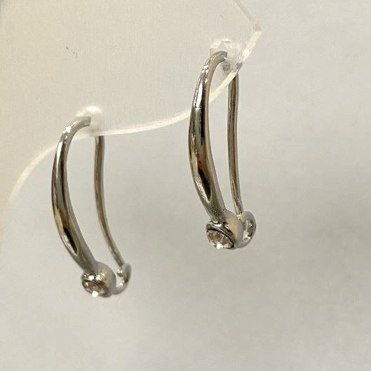 Zawieszki do kolczyków z białymi cyrkoniami 4 mm ± srebrzystym metalem 22×2 mm ± - para