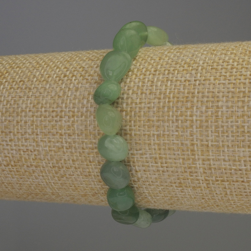 Bransoletka z nefrytu fasetowanego, średnica 12×8 mm ±, długość 18 cm ±, na elastycznej gumce