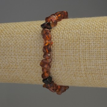 Bransoletka z bursztynowych drobin 5–7×4 mm, długość 18 cm, elastyczna