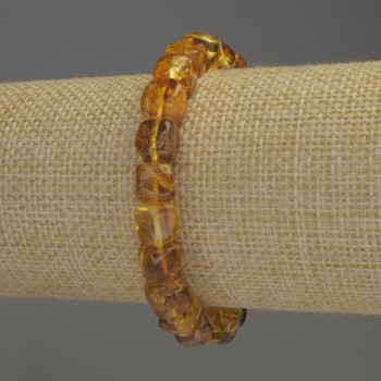 Bransoletka z bursztynu – gładkie sześciany 7×7 mm, długość 18 cm, elastyczna