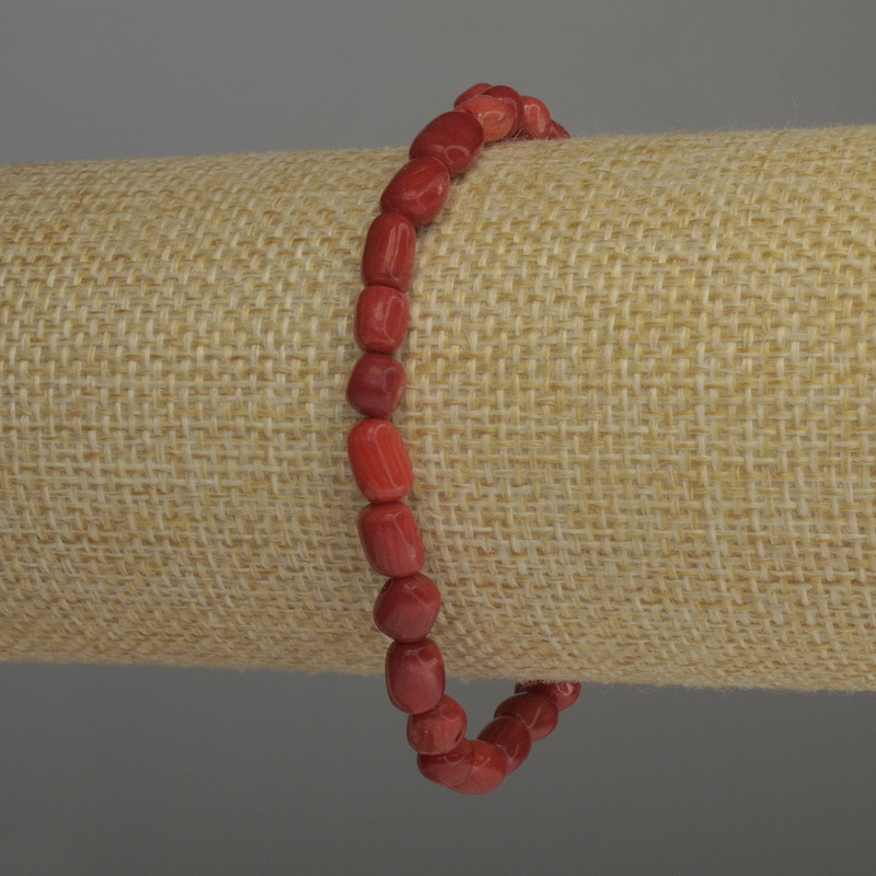 Bransoletka z koralu galetowego, średnica 6–7×5 mm, długość 18 cm, na gumce elastycznej