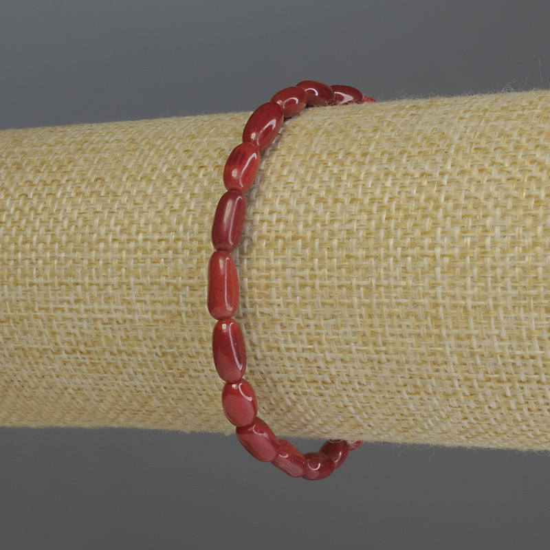Bransoletka z koralu „Ziarno”, średnica 10×5 mm, długość 18 cm, elastyczna