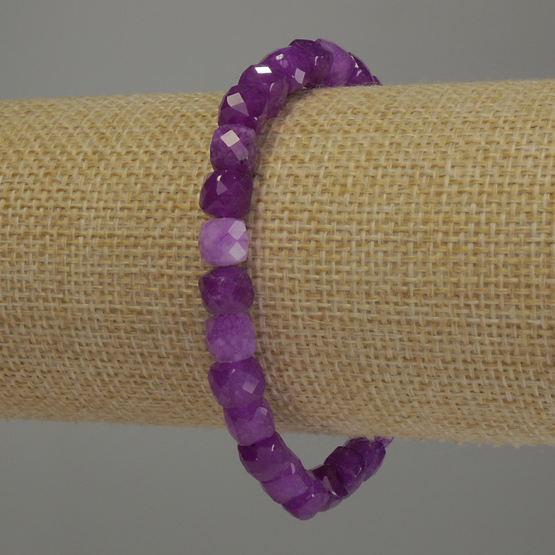 Bransoletka z fasetowanego turmalinu, kostka 6×6 mm, długość 18 cm, na elastycznej gumce