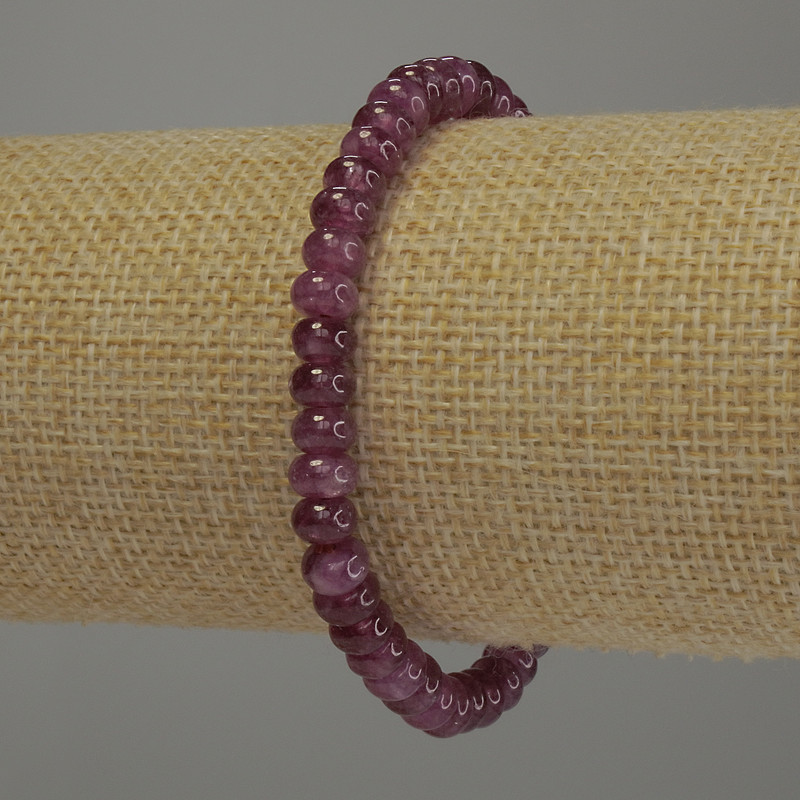 Bransoletka z turmalinu w formie rondeli, o średnicy 6×4 mm, długość 18 cm, elastyczna