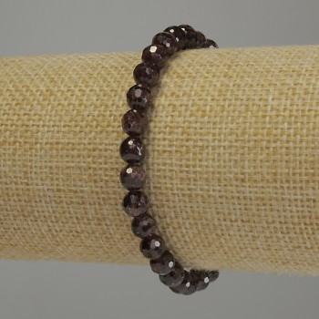 Bransoletka Granat z facetowaną kulką, średnica 7 mm+-, długość 18 cm, typu stretch