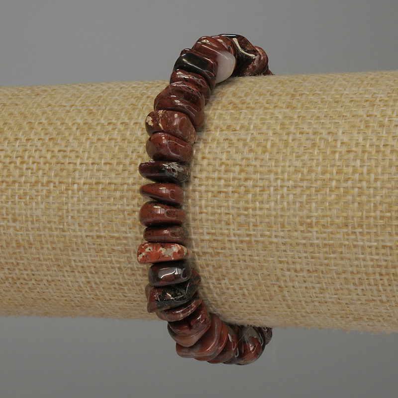 Bransoletka z czerwonego jaspisu, fasetowane koraliki, średnica 8×10 mm, długość 18 cm, elastyczna