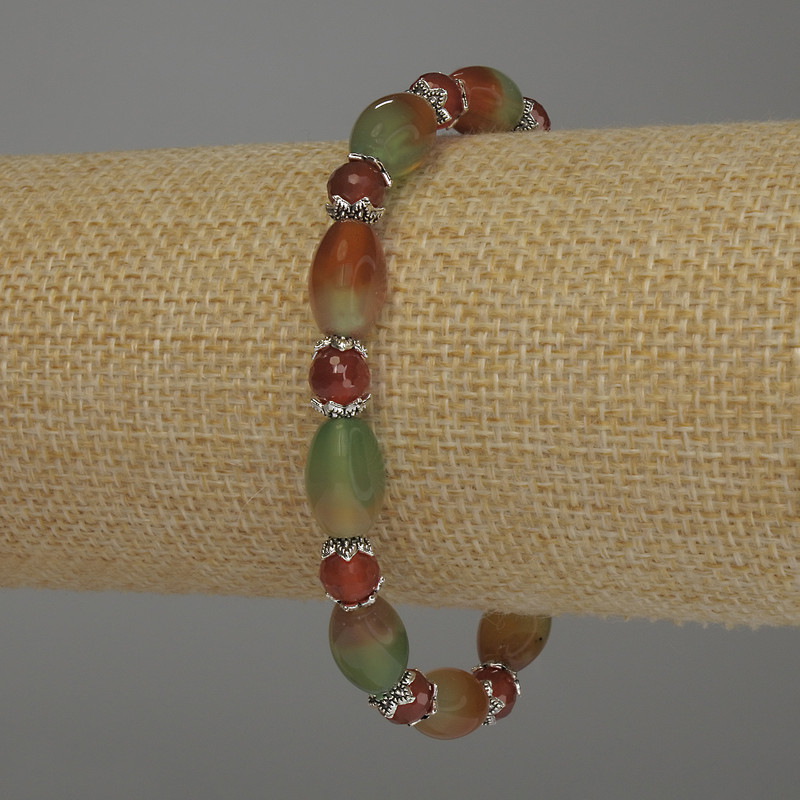 Bransoletka z brazylijskiego agatu, ziarnka 12×8 mm, fasetowana kuleczka 6 mm, długość 18 cm, elastyczna