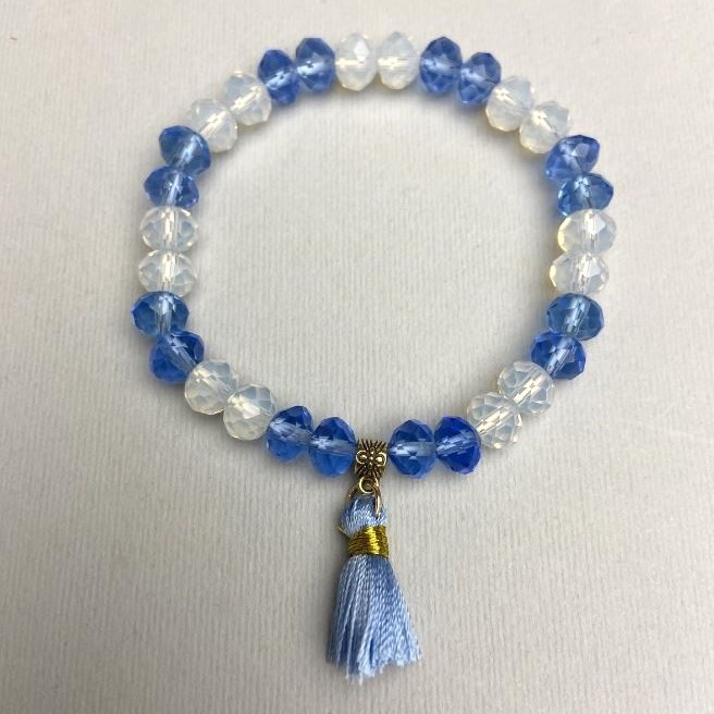 Bransoletka z kamieniem księżycowym (opalit) i czeskim kryształem fasetowanym w formie rondla, średnica 8×6 mm, długość 18 cm, elastyczna