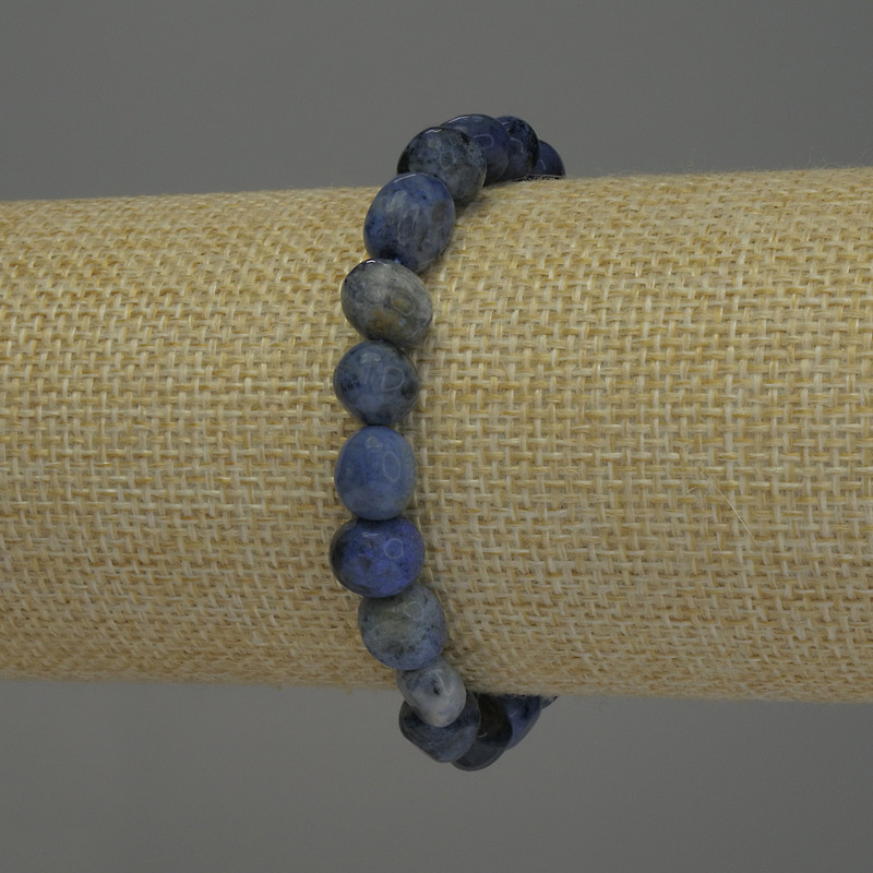 Bransoletka z sodalitu fasetowana, średnica koralików 9×8 mm, długość 18 cm +/- stretch
