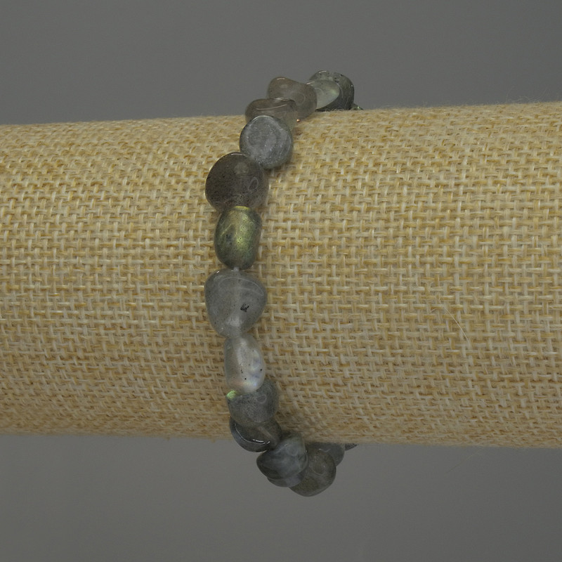 Bransoletka z labradorytu fasetowana, średnica kulek około 9×8 mm, długość 18 cm, na elastycznej gumce