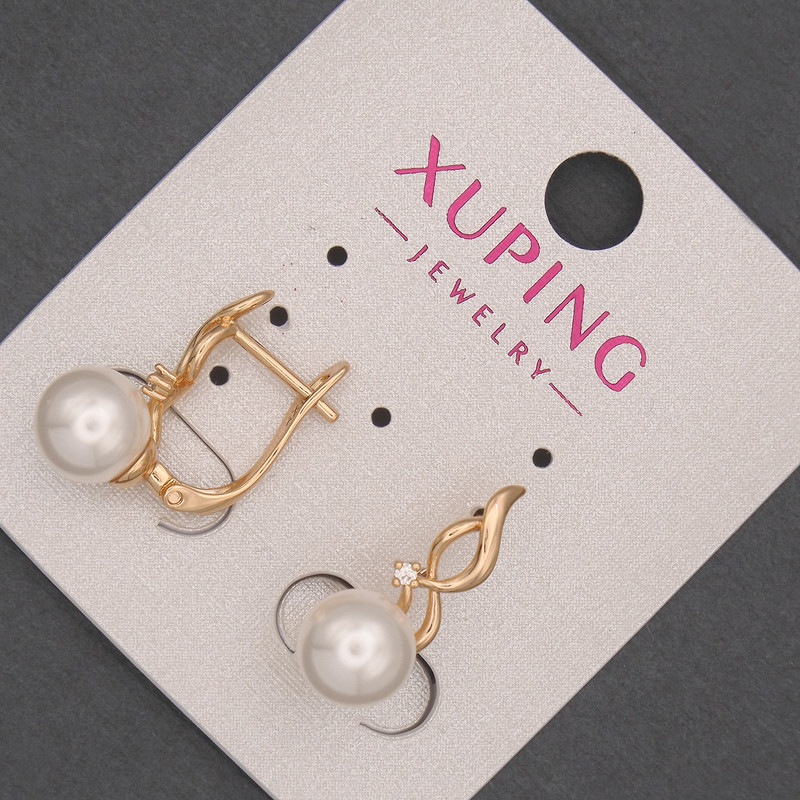 Kolczyki Xuping z białymi cyrkoniami i perłą Majorki, średnica ok. 8 mm, długość ok. 20 mm, pozłacane 18K