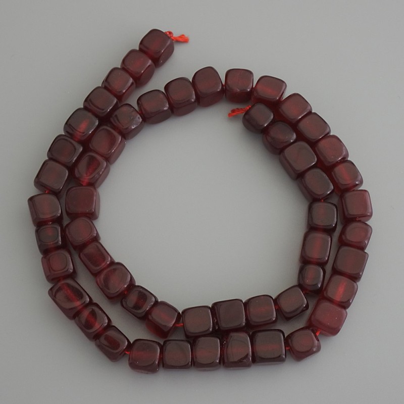 Koraliki z turmalinu w kształcie sześcianu 7×7 mm ± na nitce, długość 37 cm+