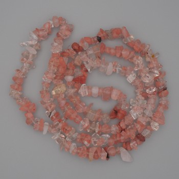 Koraliki chalcedonu w kawałkach, średnica 8–10×2–5 mm, długość około 80 cm, na żyłce