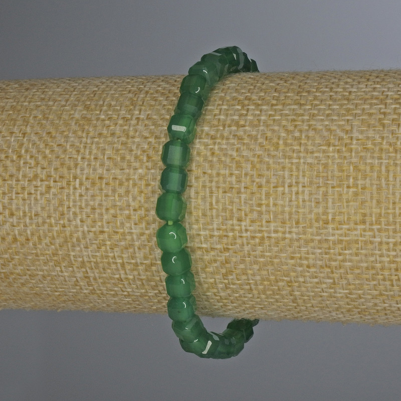 Bransoletka z chryzoprazem fasetowanych kostek 5×5 mm, długość 18 cm