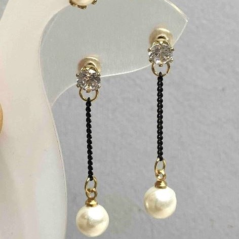 Kolczyki sztyfty podwójne 'Perlinka' 6 mm ±, Kryształ z perłą 7,5 mm ±, długość 38 mm ±