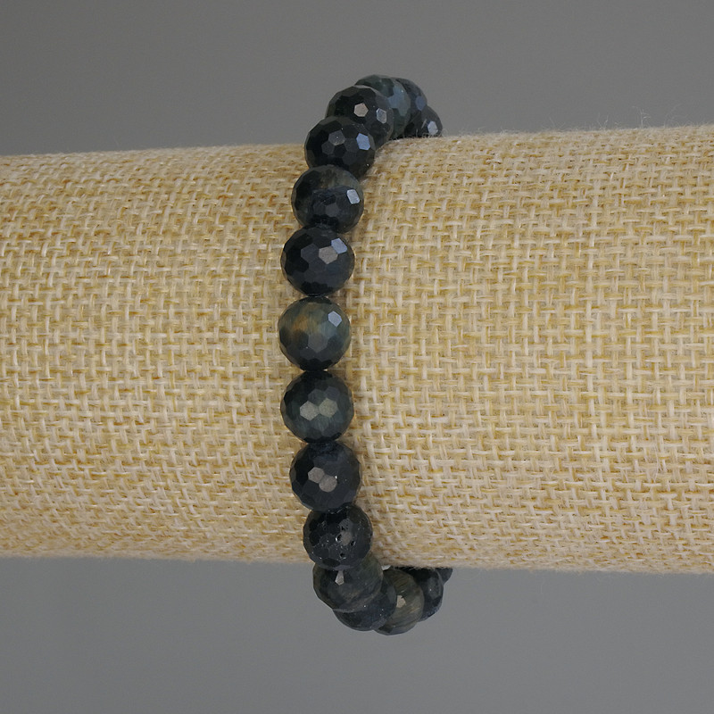 Bransoletka z oka sokoła, fasetowane kule o średnicy około 8 mm, długość 18 cm (elastyczna)