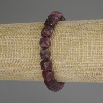 Bransoleta turmalin fasetowany sześcian, średnica 8×8 mm, długość 18 cm (rozciągliwa)