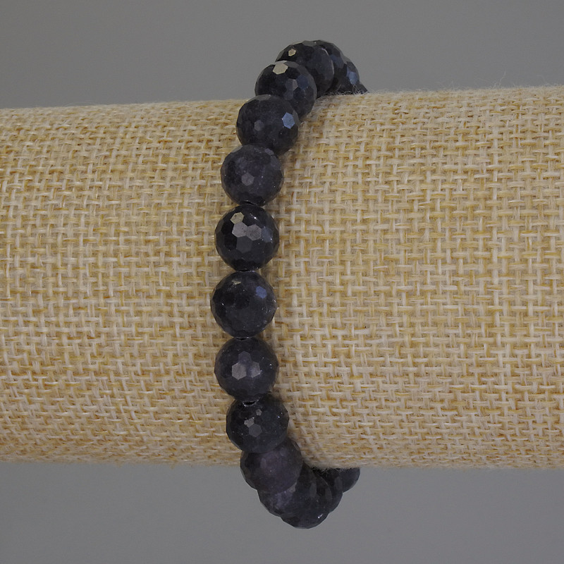 Bransoletka z iolitu – fasetowana kuleczka, średnica 8 mm, długość 18 cm, elastyczna