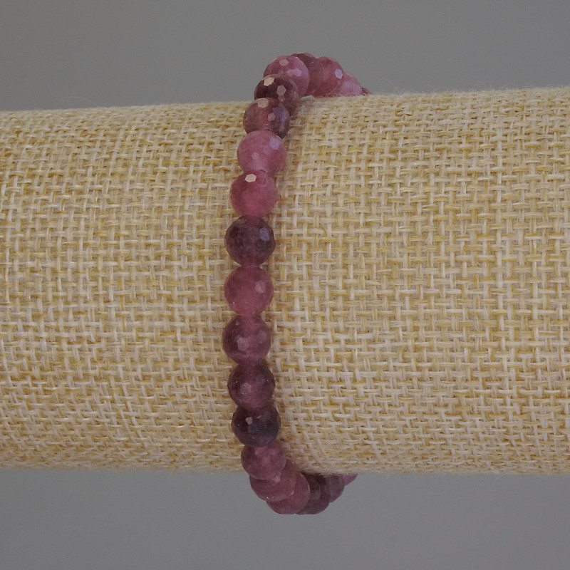 Bransoletka z turmalinu – fasetowana kuleczka, średnica 6 mm, długość 18 cm (rozciągliwa)