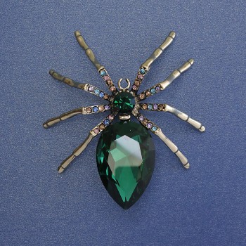Broszka «Pająk» ze zielonym kryształem, 65 mm ±, metal złocisty