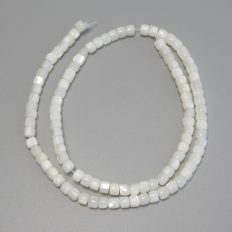 Koraliki rondel z masy perłowej, 5×4 mm, długość 40 cm na żyłce