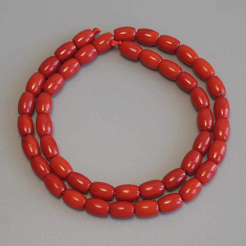 Koraliki barilowe z koralu 9×6 mm, długość 41 cm ± na nitce